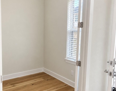 129 Vista Lane - Photo Thumbnail 5