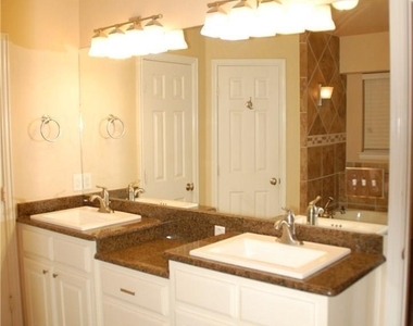 1522 Cat Mountain Trail - Photo Thumbnail 24