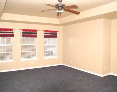 1522 Cat Mountain Trail - Photo Thumbnail 31