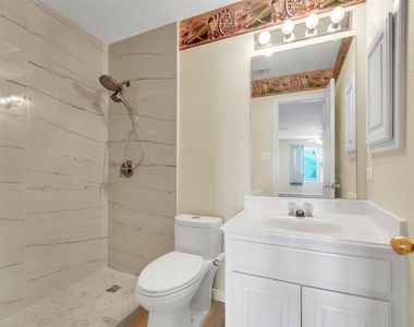 2700 Edgefield Trail - Photo Thumbnail 32
