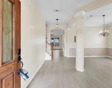 2700 Edgefield Trail - Photo Thumbnail 3