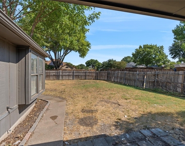 1933 Lavaca Trail - Photo Thumbnail 25