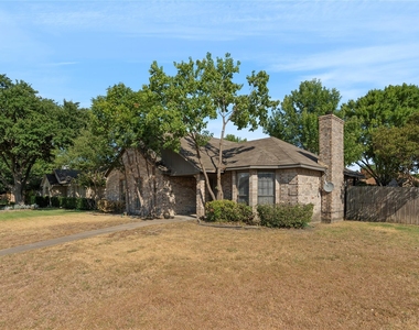 1933 Lavaca Trail - Photo Thumbnail 2