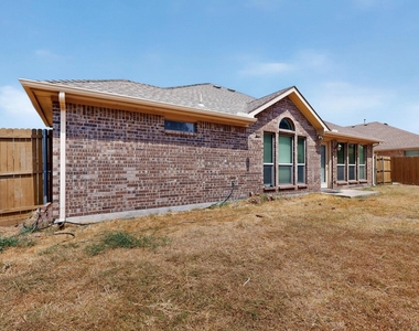 408 Windridge Drive - Photo Thumbnail 37