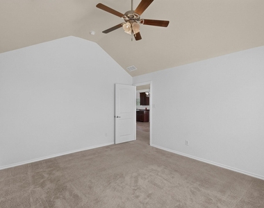 408 Windridge Drive - Photo Thumbnail 20