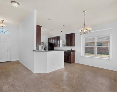 408 Windridge Drive - Photo Thumbnail 10