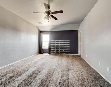 11800 136th Terrace - Photo Thumbnail 25