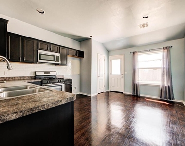 11800 136th Terrace - Photo Thumbnail 14