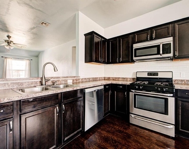 11800 136th Terrace - Photo Thumbnail 16