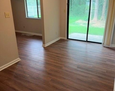 6702 W Woodthrush Drive - Photo Thumbnail 7