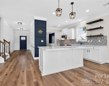 12724 Franklin Square Road - Photo Thumbnail 11
