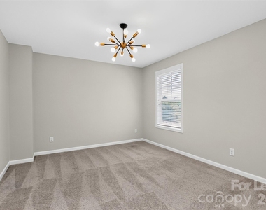 12724 Franklin Square Road - Photo Thumbnail 32