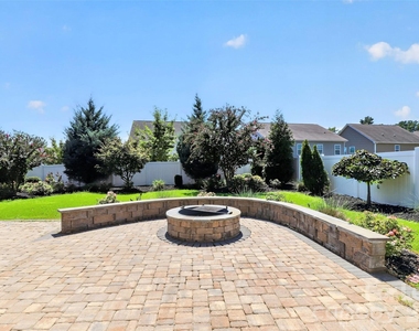 12724 Franklin Square Road - Photo Thumbnail 44