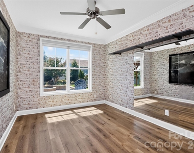 12724 Franklin Square Road - Photo Thumbnail 20