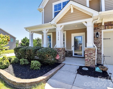 12724 Franklin Square Road - Photo Thumbnail 47