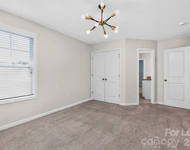 12724 Franklin Square Road - Photo Thumbnail 33