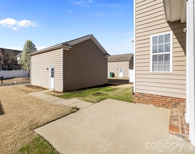 10724 Alvarado Way - Photo Thumbnail 37