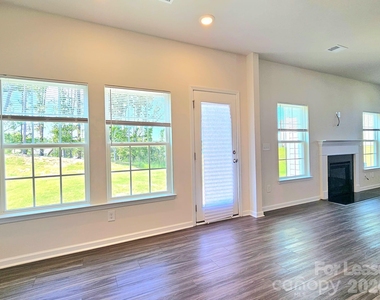 15704 Capps Road - Photo Thumbnail 5
