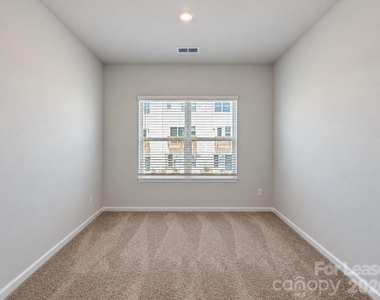 6514 Harlech Street - Photo Thumbnail 19