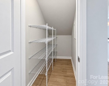 6514 Harlech Street - Photo Thumbnail 16