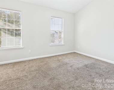 6354 Windsor Gate Lane - Photo Thumbnail 16