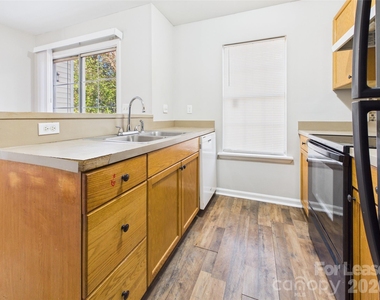 6354 Windsor Gate Lane - Photo Thumbnail 8
