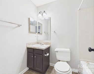 6354 Windsor Gate Lane - Photo Thumbnail 14
