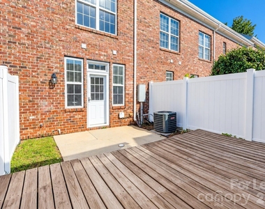 163 Singleton Road - Photo Thumbnail 15