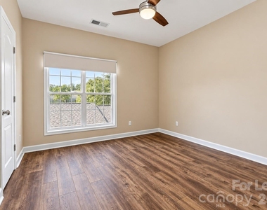 163 Singleton Road - Photo Thumbnail 12