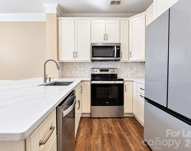 163 Singleton Road - Photo Thumbnail 5