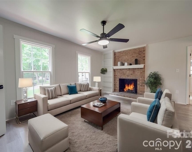 2947 Heathgate Road - Photo Thumbnail 14
