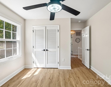 2947 Heathgate Road - Photo Thumbnail 31