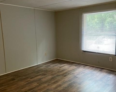 157 Merriman Road - Photo Thumbnail 15