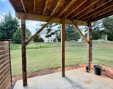 2662 Grantham Place Drive - Photo Thumbnail 32