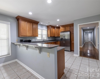 7 Buckhorn Road - Photo Thumbnail 11