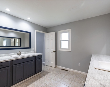 7 Buckhorn Road - Photo Thumbnail 37