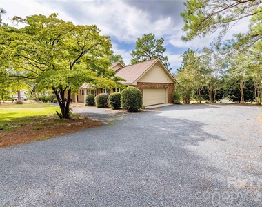 7 Buckhorn Road - Photo Thumbnail 2