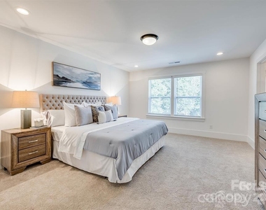 1241 Eastway Drive - Photo Thumbnail 7