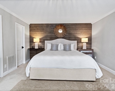 18026 Whispering Oaks Drive - Photo Thumbnail 35