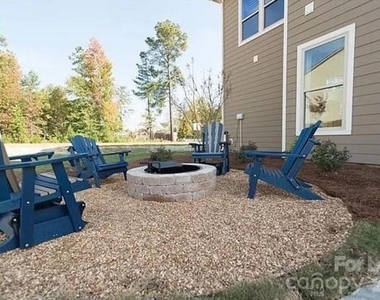 4018 Orchid Way - Photo Thumbnail 29