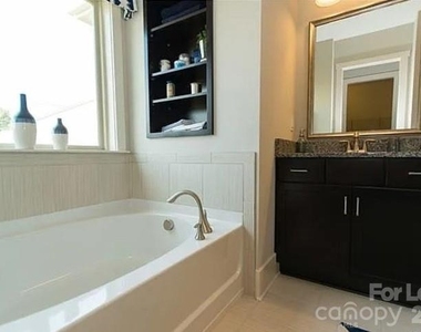 4018 Orchid Way - Photo Thumbnail 18