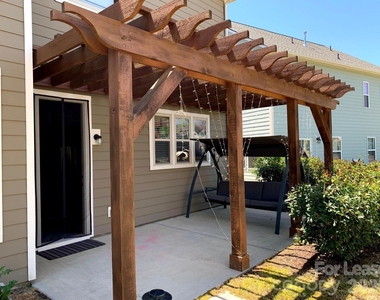 4018 Orchid Way - Photo Thumbnail 30