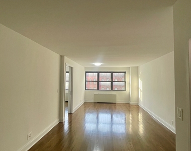  East 88th Street - Photo Thumbnail 1