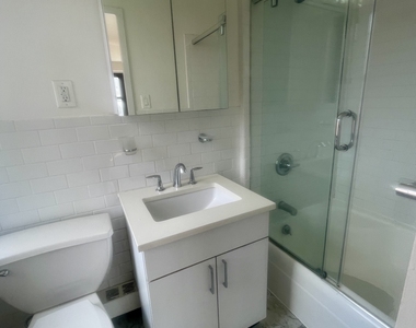 401 East 88th Street, 9D - Photo Thumbnail 5