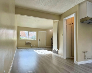 4584 Bandera Street - Photo Thumbnail 3