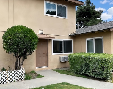 4584 Bandera Street - Photo Thumbnail 5