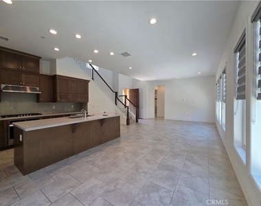 20640 W Chestnut - Photo Thumbnail 6