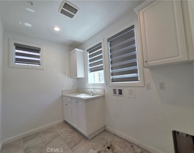 20640 W Chestnut - Photo Thumbnail 11