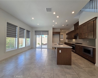 20640 W Chestnut - Photo Thumbnail 3