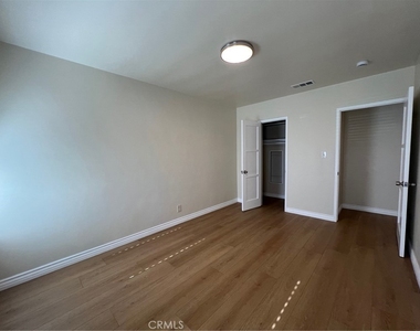 5838 Camellia - Photo Thumbnail 9
